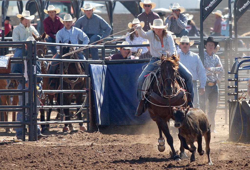 Consistency carries lindsey to state breakaway roping saddle | News ...